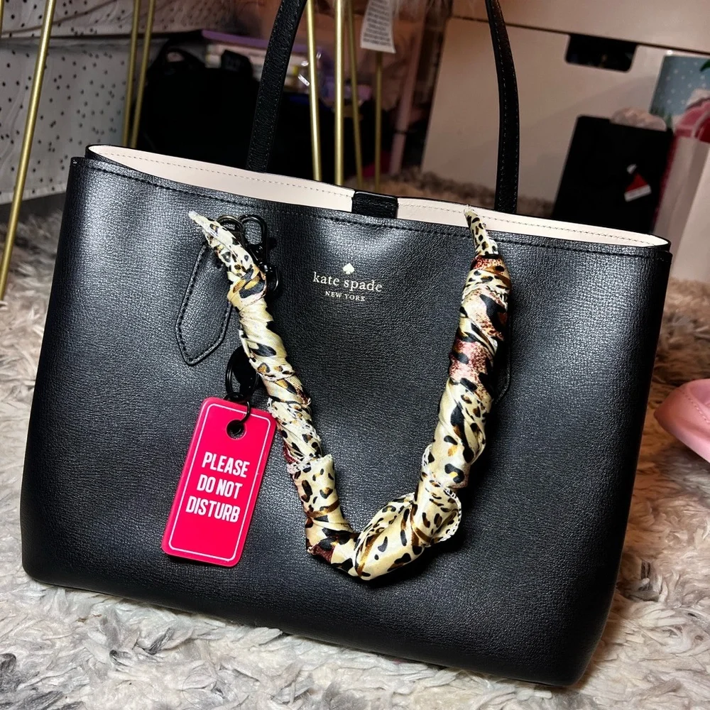 FREE GIFT WITH PURCHASE - Kate Spade Black Tote with Patterned Handle